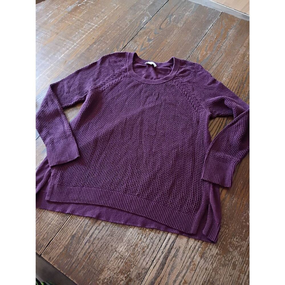 Medium Loft Outlet Wine Burgundy Round Neck Pullover Long Sleeve Knit Sweater